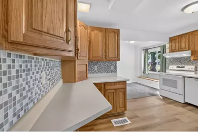102 Fullerton, Galesburg, MI 49053 - Photo 5