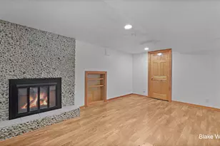 1318 Forest Hill Ave SE, Kentwood, MI 49546 - Photo 31