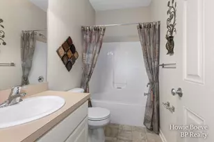 7403 Watermark Dr, Allendale, MI 49401 - Photo 17
