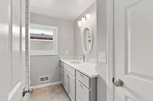 1810 Briarwood Dr, Madison Heights, MI 48071 - Photo 29