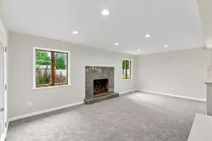 1810 Briarwood Dr, Madison Heights, MI 48071 - Photo 21