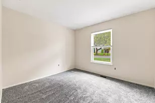 29253 Perth St, Livonia, MI 48154 - Photo 19