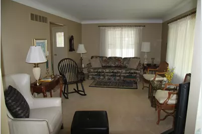 1416 Larrys Drive, Jackson, MI 49203 - Photo 7