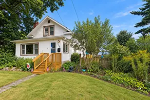 336 Iroquois Ave, Battle Creek, MI 49015 - Photo 1