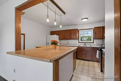 2523 44th Street SW, Wyoming, MI 49519 - Photo 7