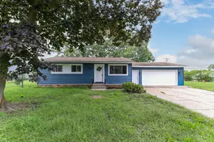 2974 Woodcliffe Dr, Muskegon Heights, MI 49444 - Photo 3