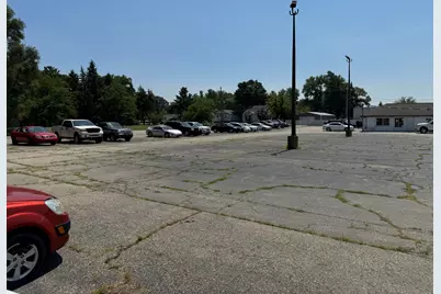 5740 Division Avenue S, Kentwood, MI 49548 - Photo 3