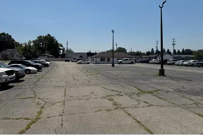 5740 Division Avenue S, Kentwood, MI 49548 - Photo 7