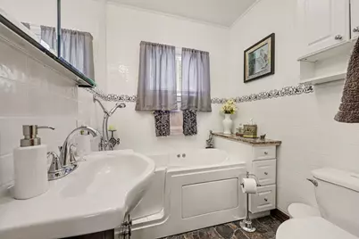 182 W Mansion Street W, Jackson, MI 49203 - Photo 17