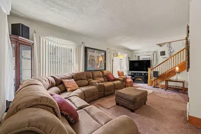 182 W Mansion Street W, Jackson, MI 49203 - Photo 5