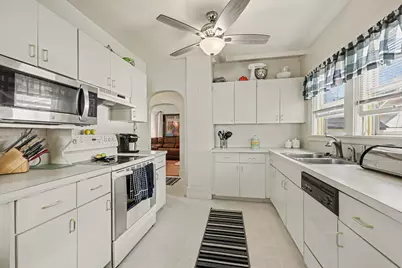 182 W Mansion Street W, Jackson, MI 49203 - Photo 7