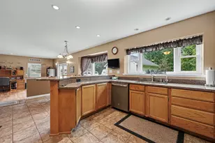 12103 N Territorial Rd, Dexter, MI 48130 - Photo 9