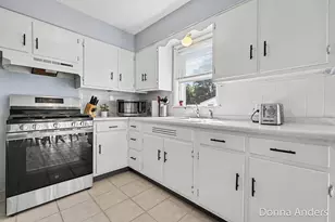 4895 Marshall Ave SE, Kentwood, MI 49508 - Photo 11