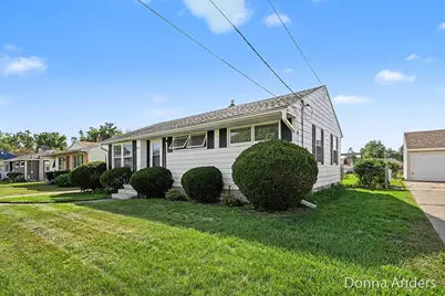 4895 Marshall Avenue SE, Kentwood, MI 49508 - Photo 3