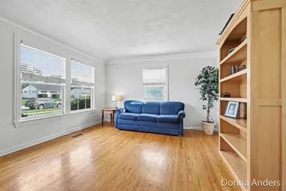 4895 Marshall Avenue SE, Kentwood, MI 49508 - Photo 5