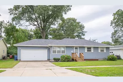 1355 W Broadway Avenue, Muskegon, MI 49441 - Photo 35