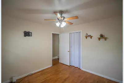 1355 W Broadway Avenue, Muskegon, MI 49441 - Photo 23
