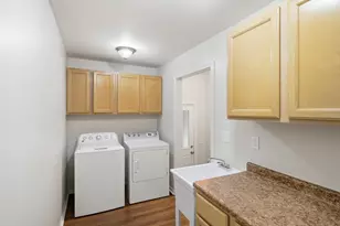 4493 Clifford Rd, Brighton, MI 48116 - Photo 25