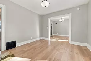812 Graceland St NE, Grand Rapids, MI 49505 - Photo 9