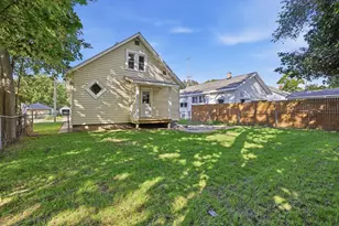 812 Graceland St NE, Grand Rapids, MI 49505 - Photo 33