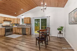 11574 Linda Ln, Gowen, MI 49326 - Photo 7