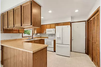 8198 N 37th Street, Richland, MI 49083 - Photo 7