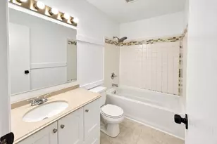 441 Lincoln Ridge Dr, Holland, MI 49423 - Photo 13
