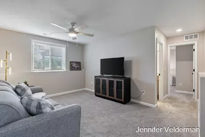 331 N Tannenbaum Trail, Cedar Springs, MI 49319 - Photo 19