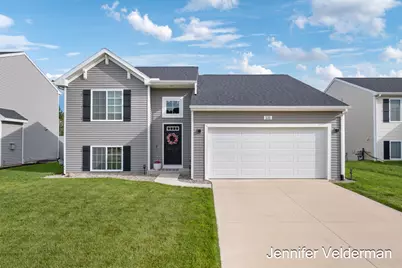 331 N Tannenbaum Trail, Cedar Springs, MI 49319 - Photo 1