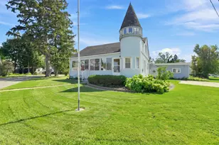 204 Lathrop Ave, Algonac, MI 48001 - Photo 21