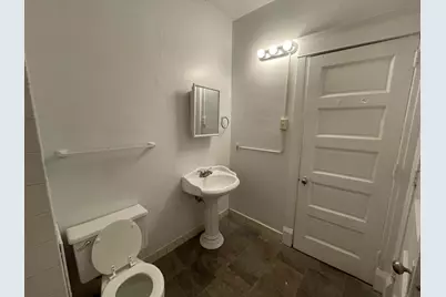 447 W Walnut Street, Kalamazoo, MI 49007 - Photo 13