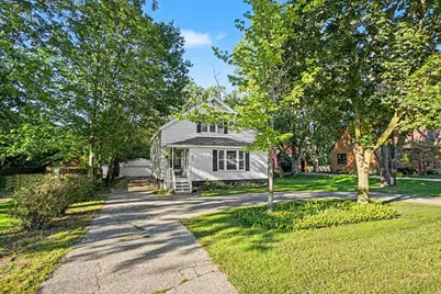 461 W Lakewood Boulevard, Holland, MI 49424 - Photo 1