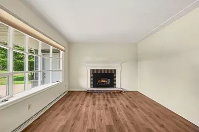 5482 Lindenwood Street, Kalamazoo, MI 49004 - Photo 5