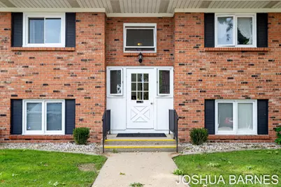 230 S State Street #29, Zeeland, MI 49464 - Photo 3