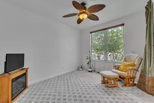 594 Constitution St, Canton, MI 48188 - Photo 7