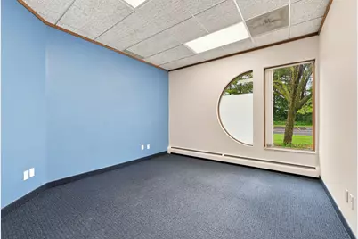 834 King Highway #104, Kalamazoo, MI 49001 - Photo 17