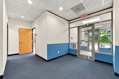 834 King Highway #104, Kalamazoo, MI 49001 - Photo 5