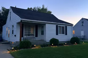 944 Kentfield St SW, Wyoming, MI 49509 - Photo 1