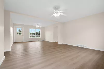 4551 Huntoon Avenue, Watervliet, MI 49098 - Photo 7