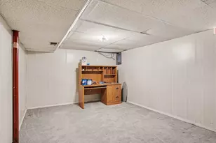 5123 Carson Ave SW, Wyoming, MI 49548 - Photo 19