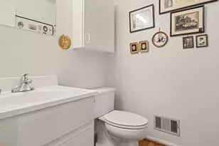 2206 Rivenoak Ct, Ann Arbor, MI 48103 - Photo 13