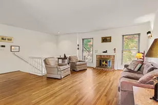 2206 Rivenoak Ct, Ann Arbor, MI 48103 - Photo 5