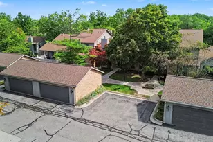 2206 Rivenoak Ct, Ann Arbor, MI 48103 - Photo 27