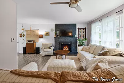 1910 Knapp Street NE, Grand Rapids, MI 49505 - Photo 7