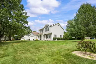 3623 Lincoln Pines St, Saint Joseph, MI 49085 - Photo 5