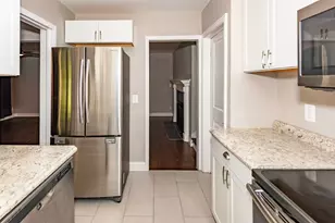 832 E Forest Ave, Ypsilanti, MI 48198 - Photo 17