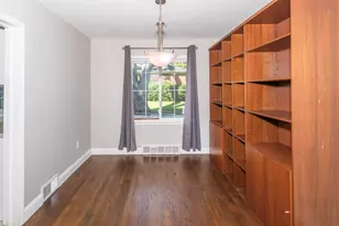 832 E Forest Ave, Ypsilanti, MI 48198 - Photo 21