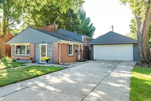 832 E Forest Ave, Ypsilanti, MI 48198 - Photo 3