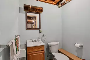 45 Marine Dr, Battle Creek, MI 49015 - Photo 9