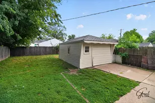 21000 La Salle Blvd, Warren, MI 48089 - Photo 19